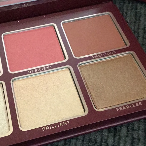 BLINC Glowgetter Face Palette, NEW! - Picture 4 of 6
